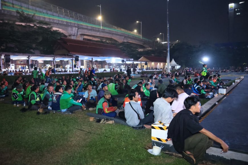 Wakapolri Ajak Seluruh Elemen Masyarakat Ikut Nobar Piala Dunia